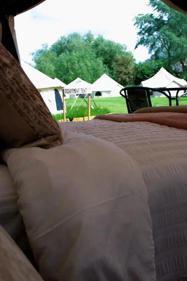 Bell Tent Village Nottingham 0*,