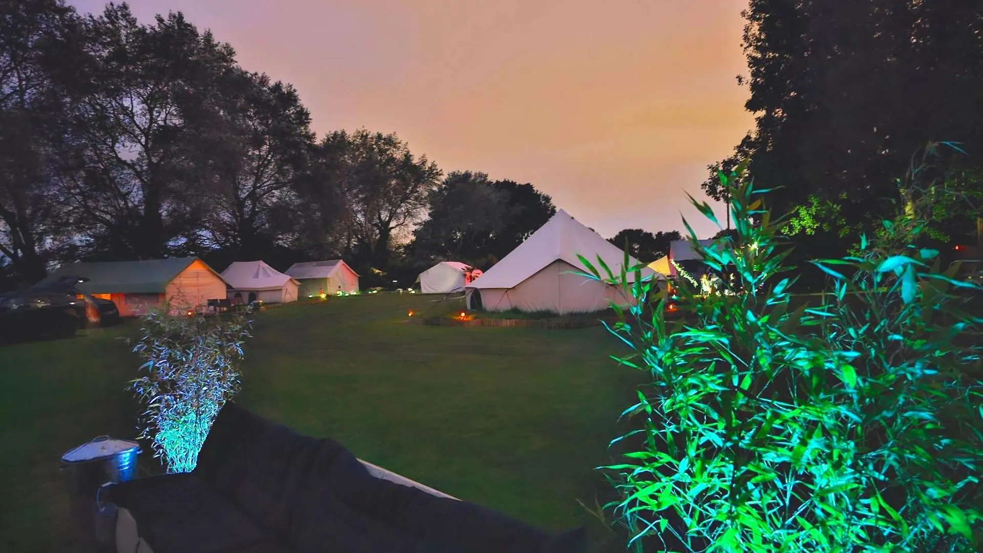 Luxury tent Bell Tent Village Nottingham