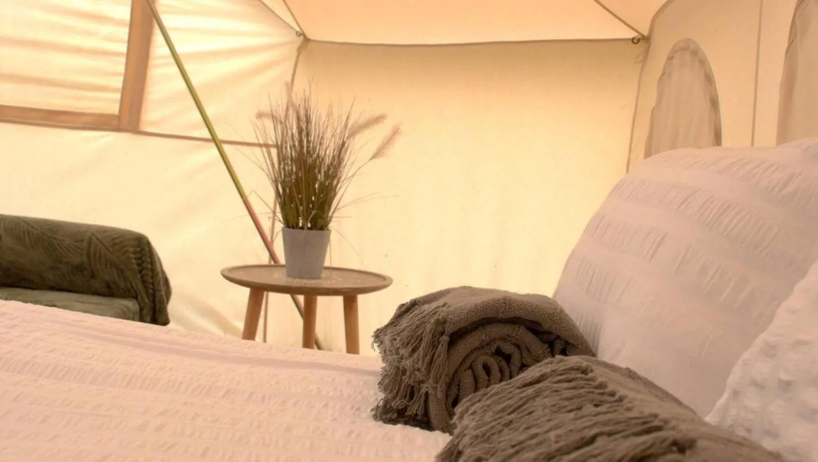 Bell Tent Village Nottingham Glamping