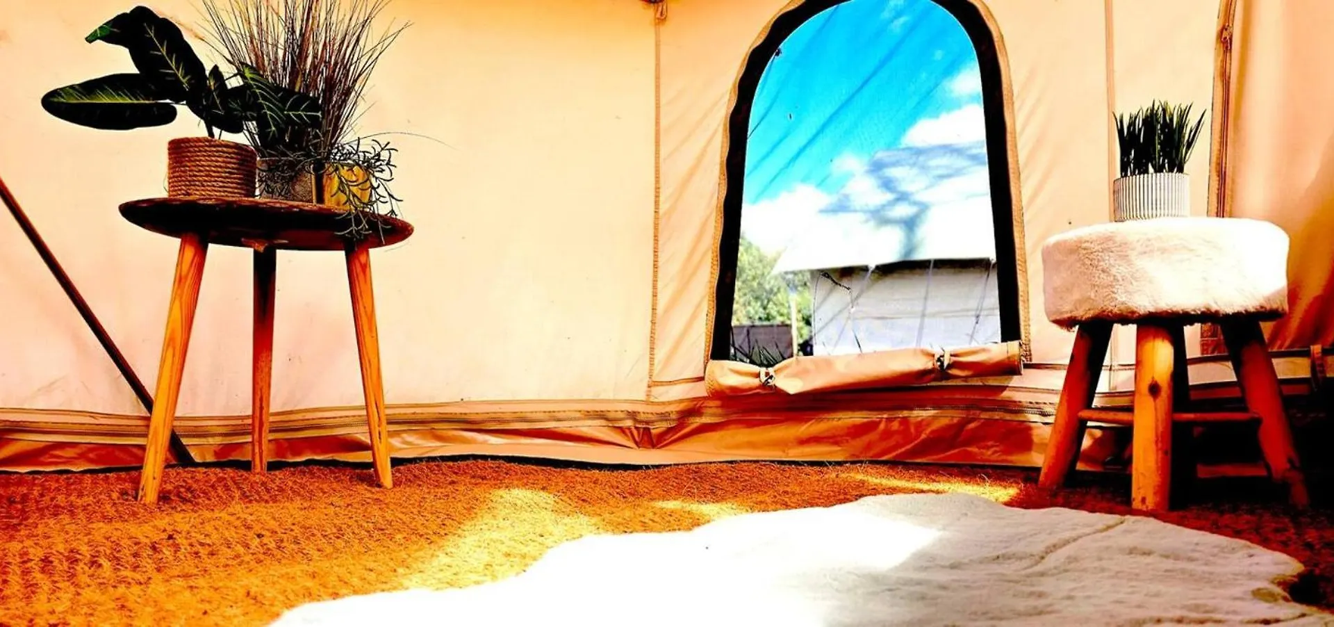 Bell Tent Village Nottingham Glamping