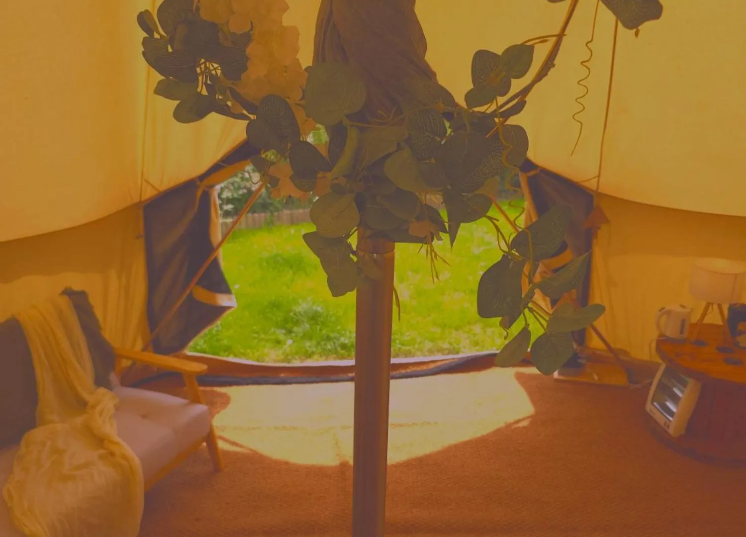 Bell Tent Village Nottingham 0*,